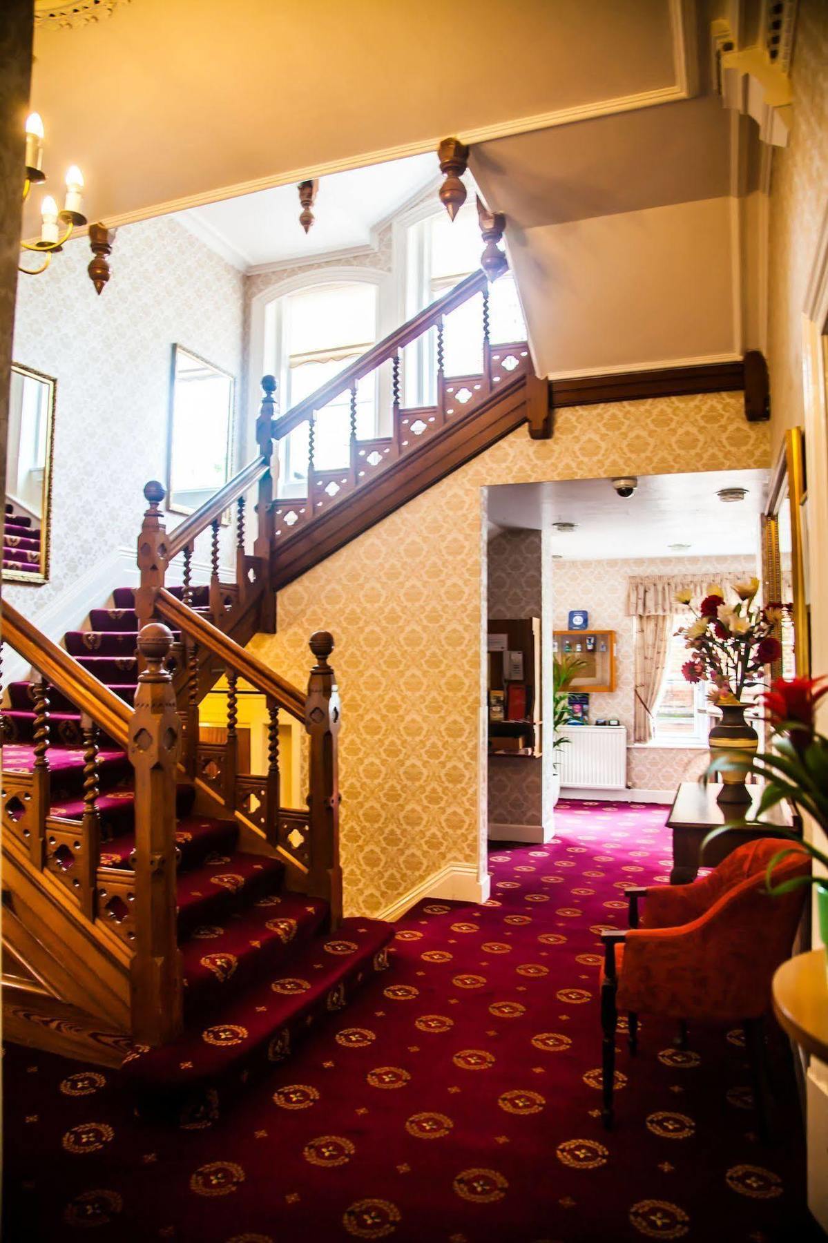 Hotel Riviera By The Sea Bournemouth Exterior photo